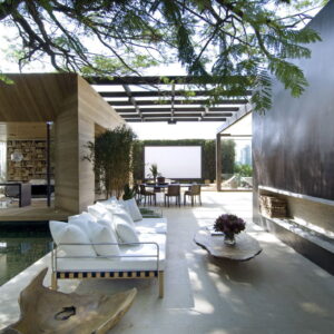 outdoor-indoor-living-space